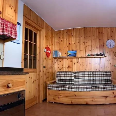 Casa Piazzale Alpini Schilpario